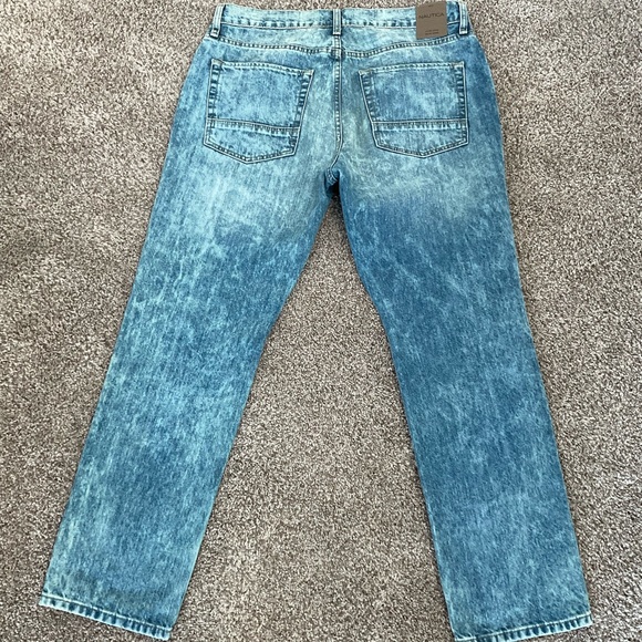 Men’s Nautica Jeans - Picture 9 of 11